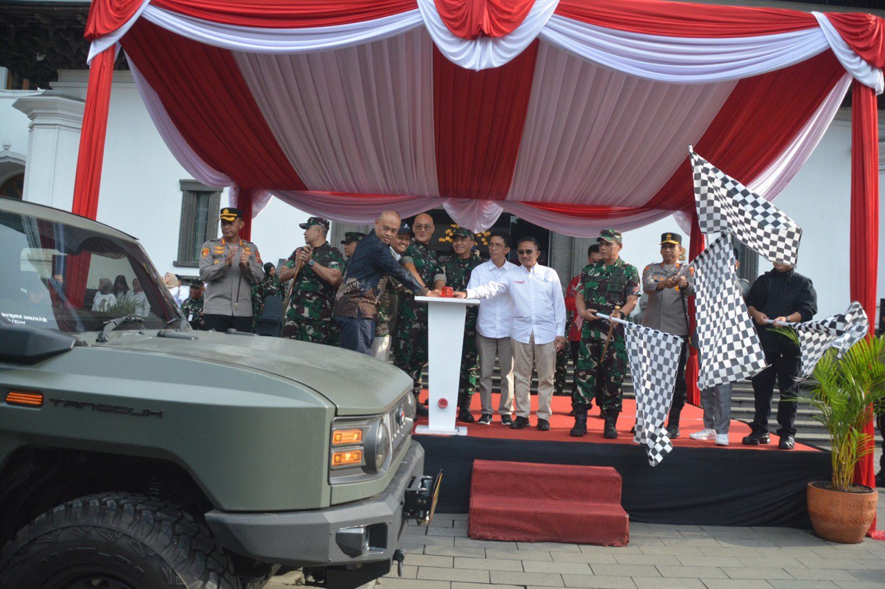 Joyride Ransus Maung Keliling Kota Bandung