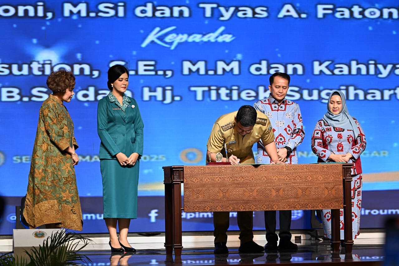 Hari Pertama Ngantor, Gubernur Sumut Bobby Nasution Tekankan Tugas Pemerintah Melayani Masyarakat