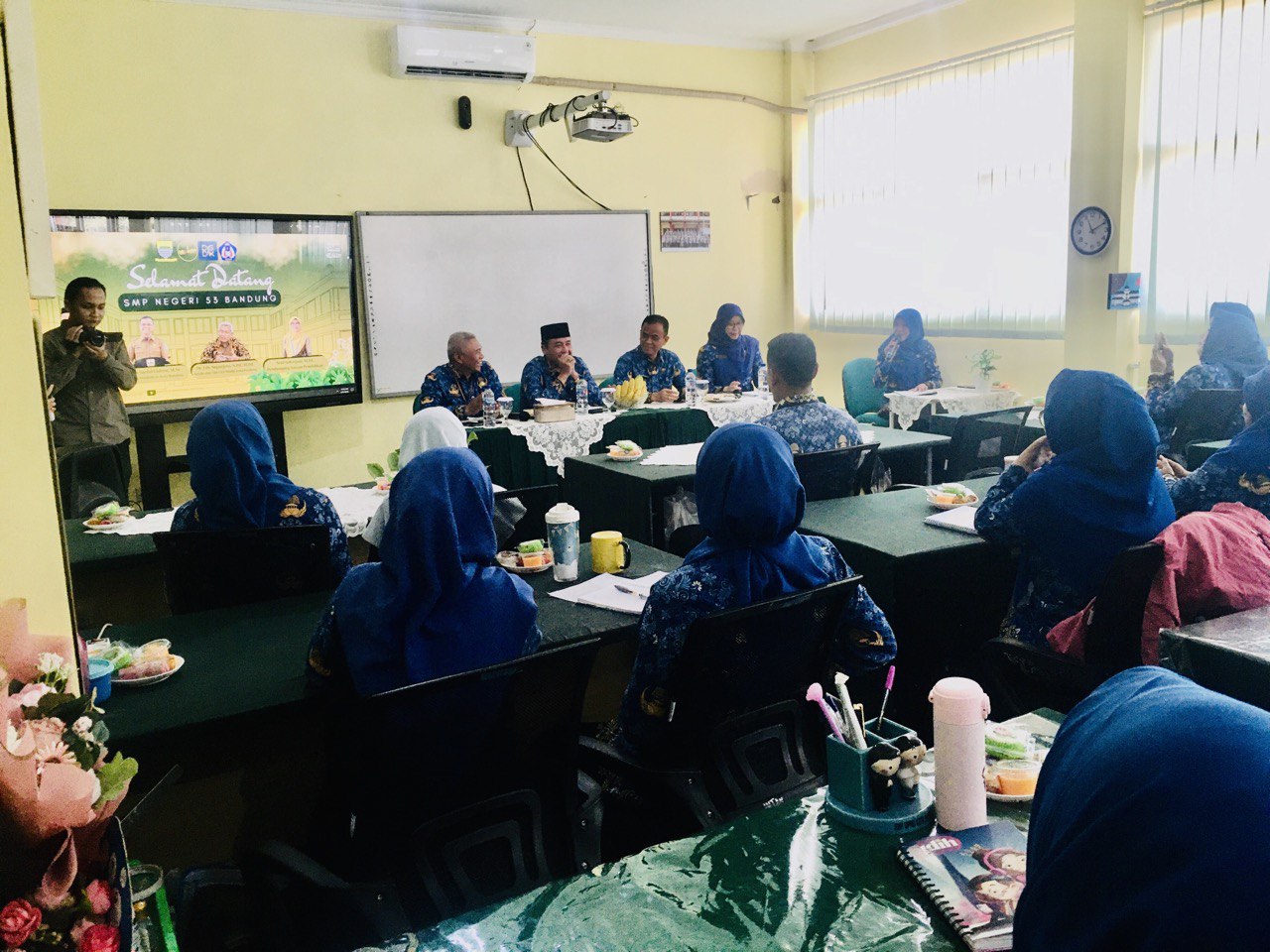 Wakil Wali Kota H Erwin Bersama Kadis Pendidikan Asep Saeful Gufron Hadiri,  Workshop SMP Negeri 53