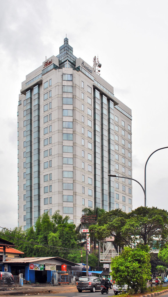 Dijual Murah Tanah dan Bangunan Strategis di Jantung Jakarta Pusat : Peluang Emas untuk Investasi!