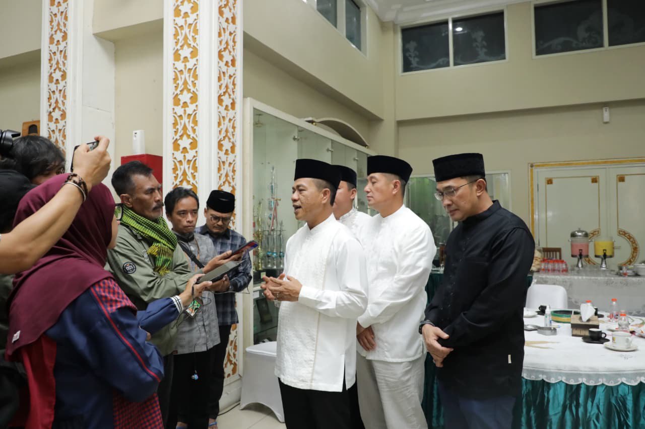 Mengetuk Pintu Langit, Bupati Bandung dan 20 Ribu Warga Kabupaten Bandung Gelar Do’a Bersama