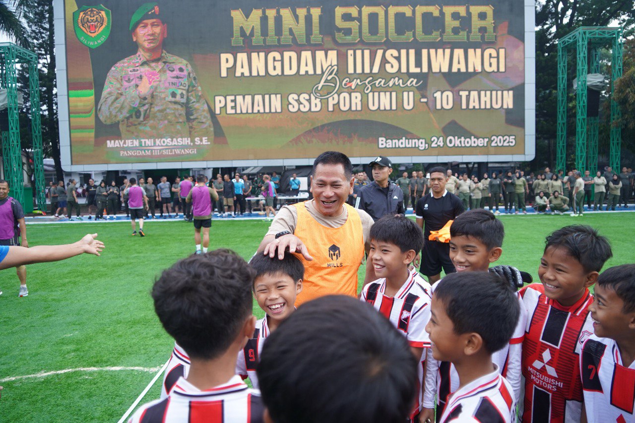 Kodam III/Slw Gelar Laga Mini Soccer Bersama Juara Dunia Muda SSB POR UNI U-10