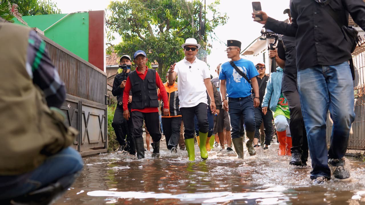 Kang DS Tinjau Lokasi Banjir di Bojongsoang dan Baleendah, Pastikan Penanganan Cepat dan Tepat