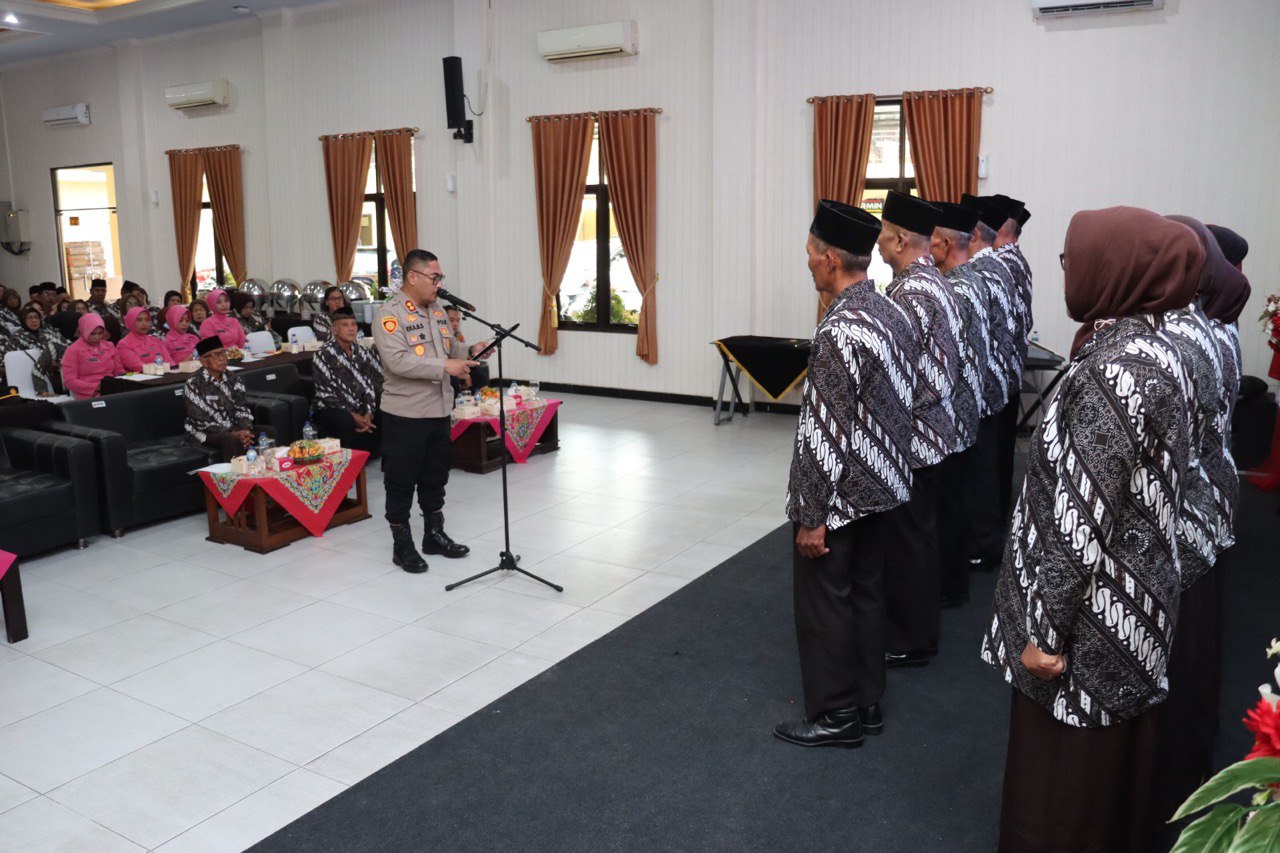 Pelantikan Pengurus PP Polri Kebumen Periode 2025–2030, Kapolres Tekankan Semangat Pengabdian