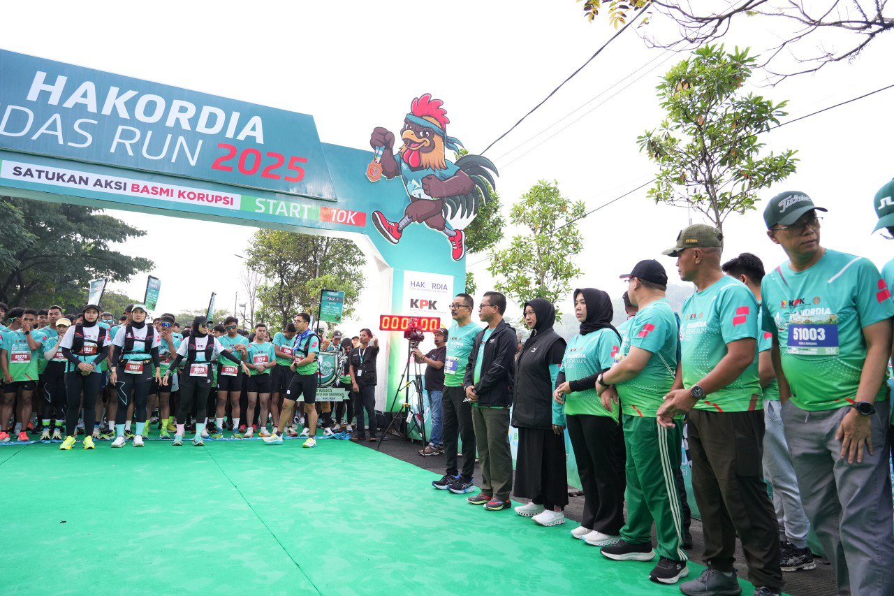 Bupati Dadang Supriatna Respon Cepat Longsor Arjasari, Pimpin Langsung Pencarian Korban