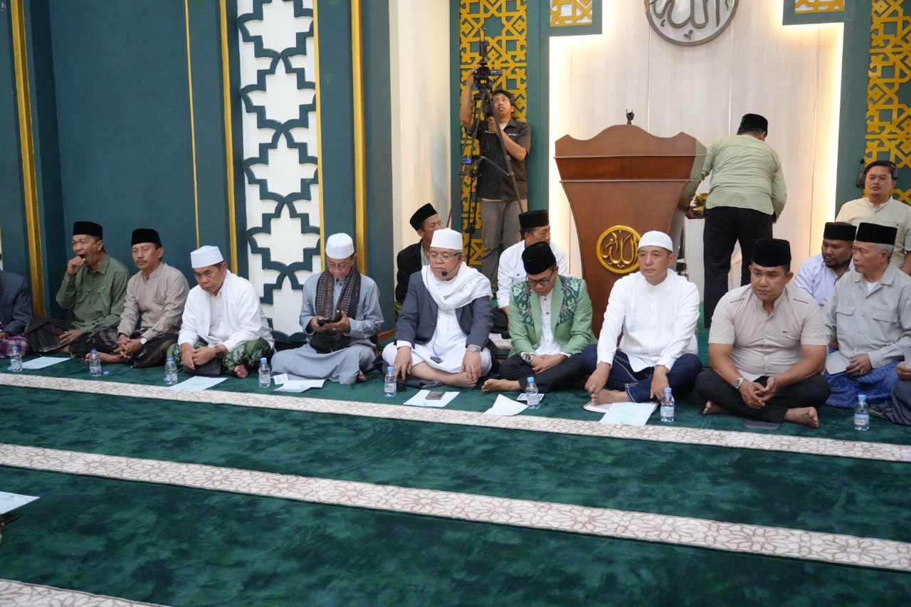 Di Tengah Banjir dan Longsor, Kang DS Gelar Istigasah dan Tegaskan Prioritas Keselamatan Warga