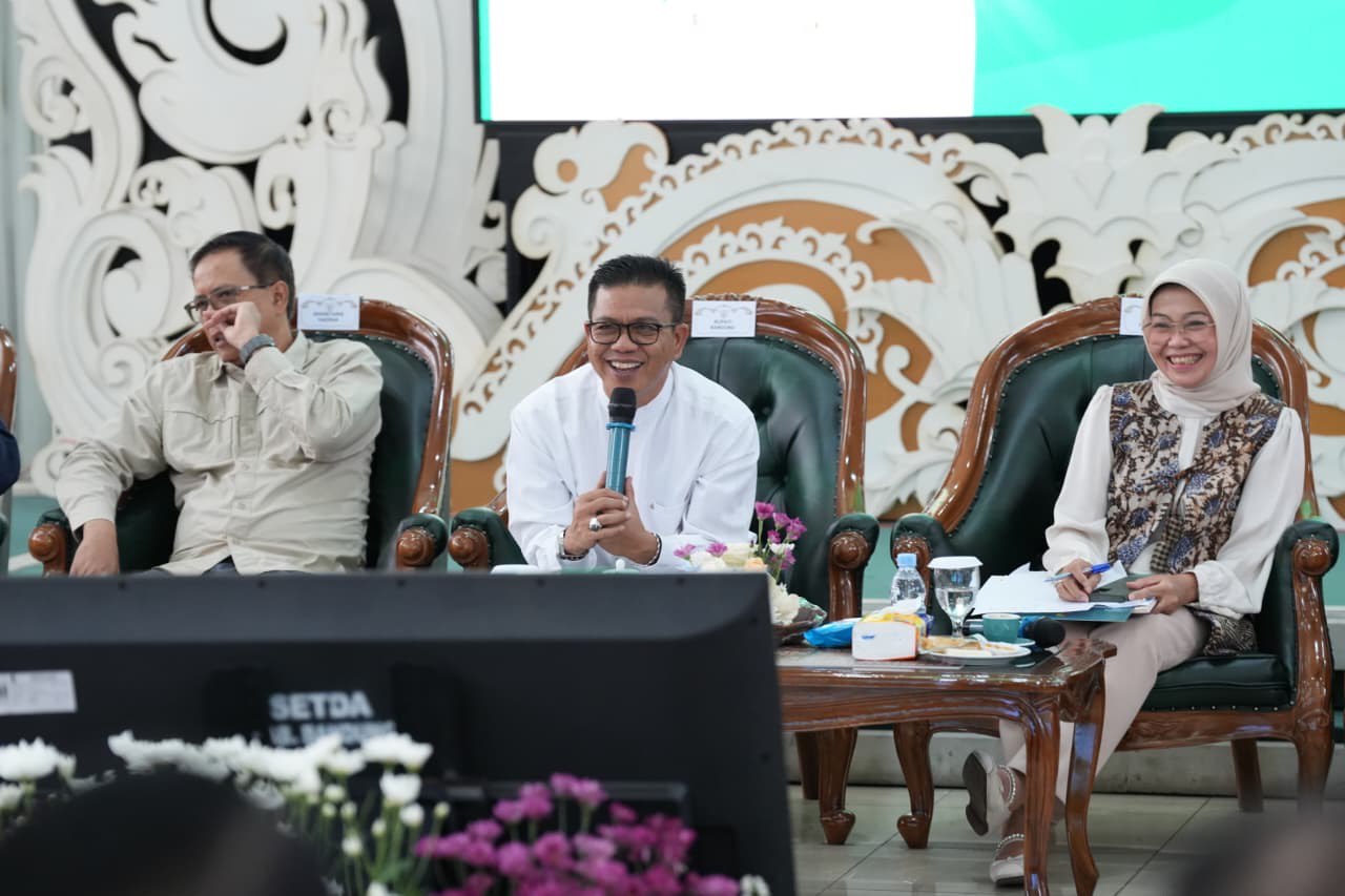 Kang DS Tegaskan Pentingnya Integritas dan Pengelolaan Keuangan pada Rakor Pemda Bulan Desember 2025