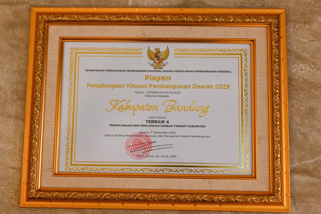 Penghargaan Pembangunan Daerah 2025 : Kabupaten Bandung Masuk Jajaran Terbaik Nasional