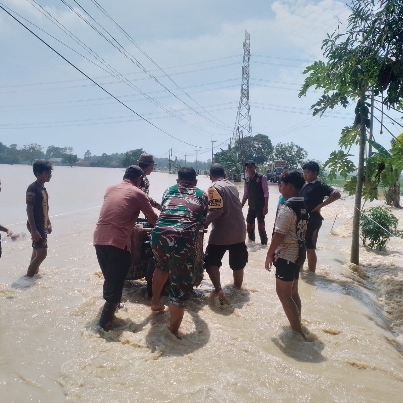 KEPOLISIAN NEGARA REPUBLIK INDONESIA DAERAH JAWA BARAT BIDANG HUBUNGAN MASYARAKAT
