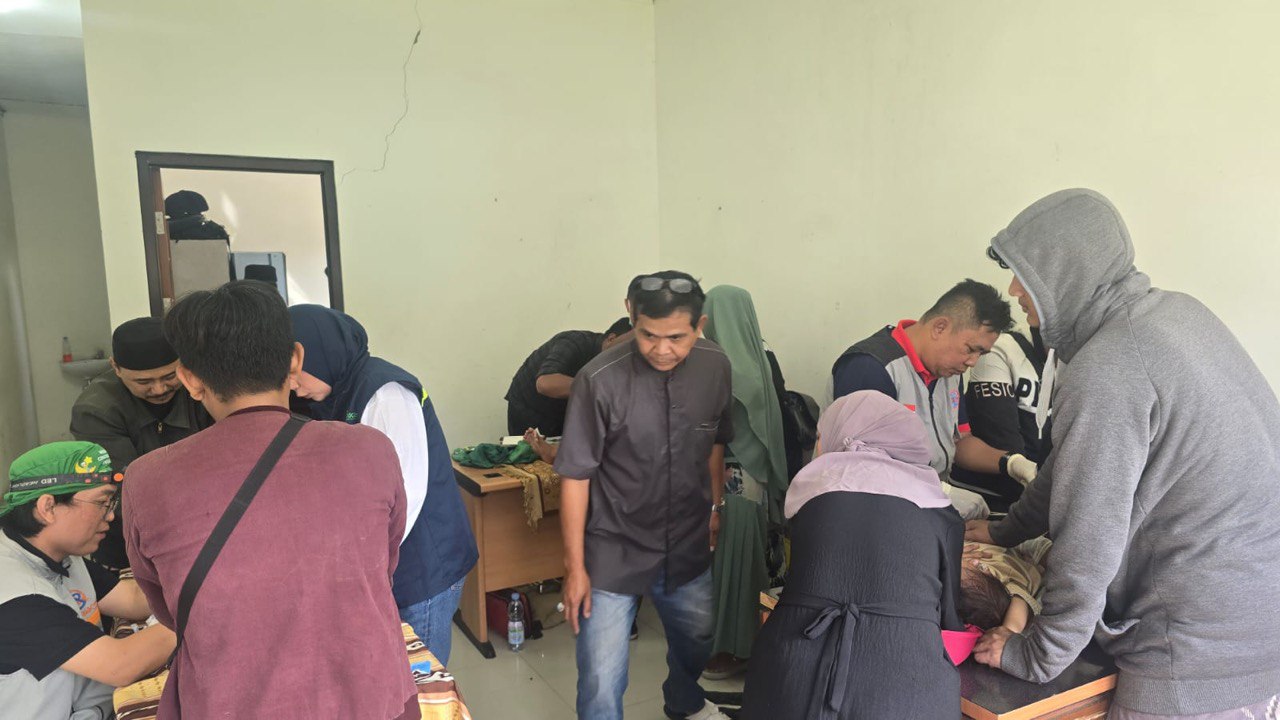 Bupati Bandung Apresiasi Dinas Kesehatan Laksanakan Khitanan Massal: 22 Anak Berhasil Dikhitan