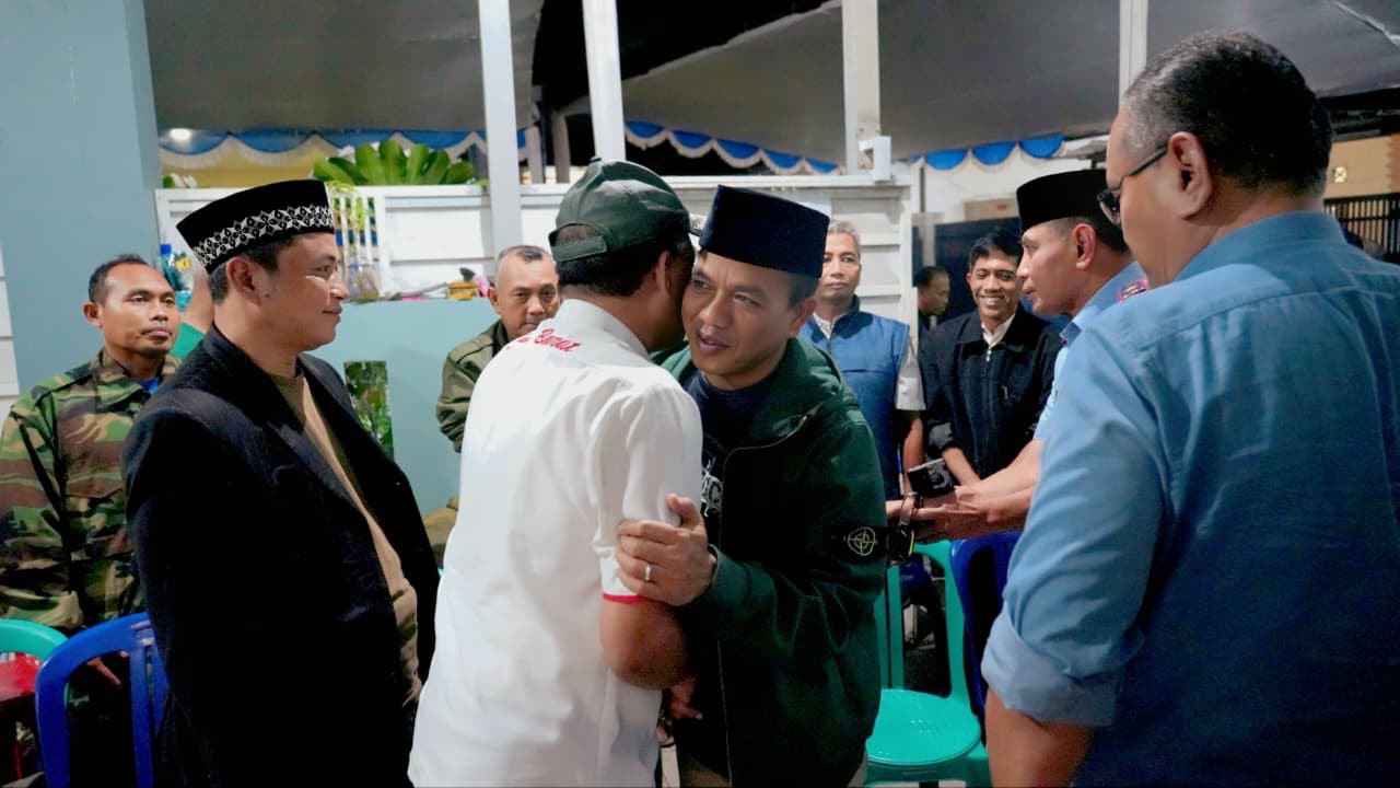 Bupati Bandung Bersama Danlanud Bertakziyah ke Rumah Duka Atlet Terjun Payung yang Wafat di Laut Pangandaran