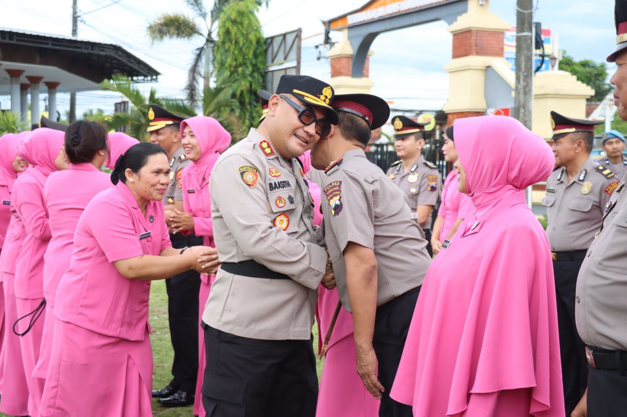 76 Personel Polres Kebumen Naik Pangkat di Penghujung 2025