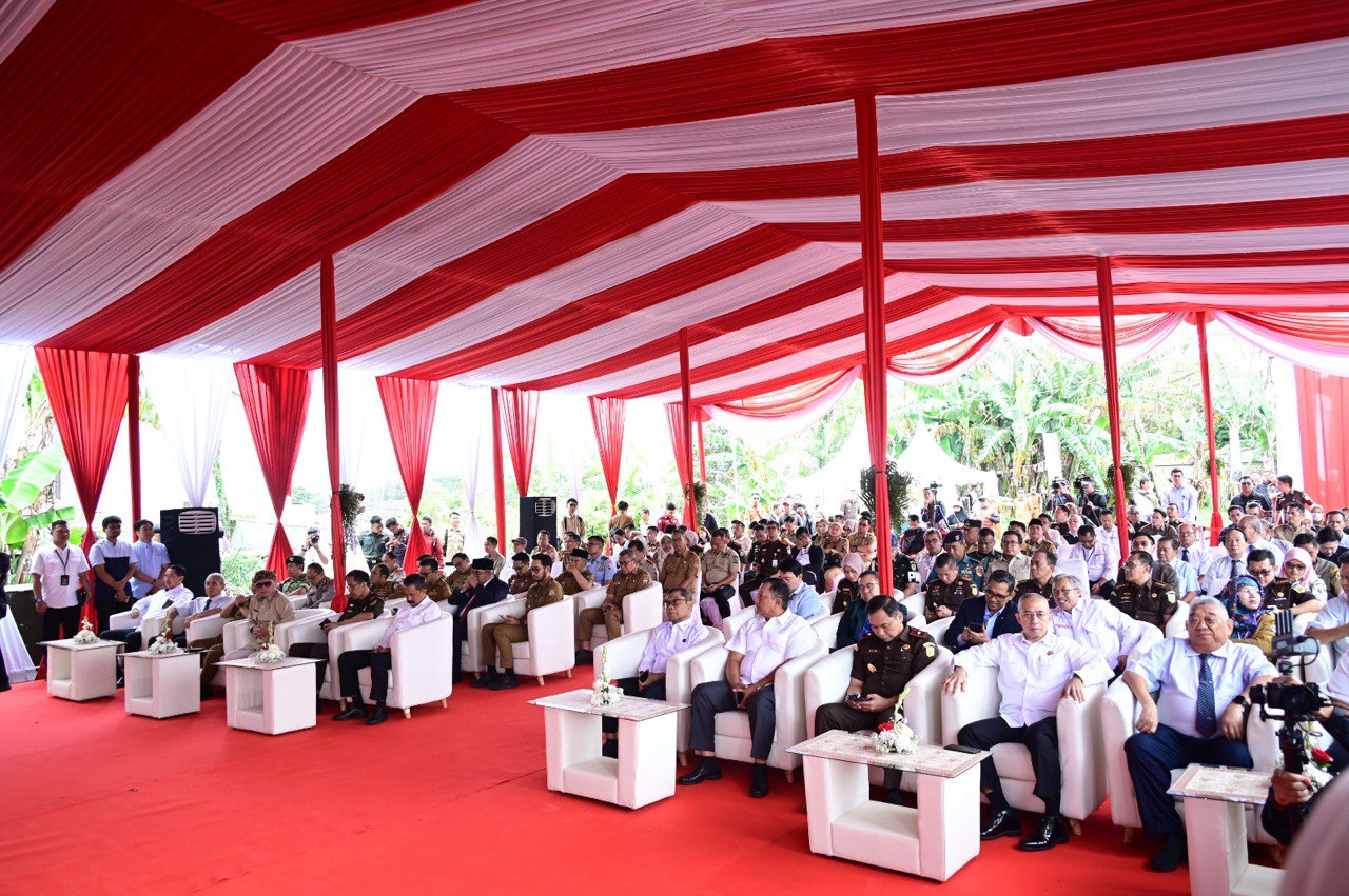 Kejati Jabat Dampingi Plt.Wakil Jaksa Agung Resmikan Grondbreking RD Adyaksa