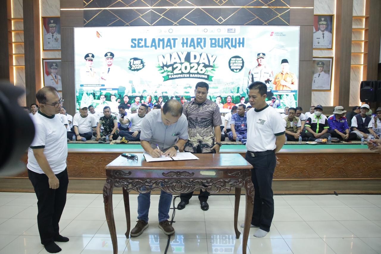 KDS Ajak Buruh dan Pengusaha Perkuat Kolaborasi, Peringatan May Day Tingkat Kabupaten Bandung Penuh Aksi Lingkungan
