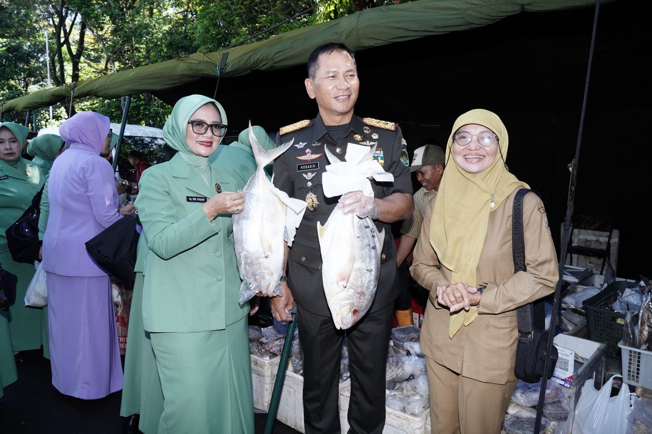 HUT ke-80 Kodam III/Slw Gelar Bazar UMKM