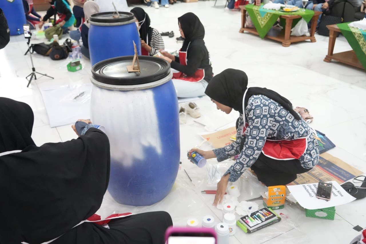 DWP Kab. Bandung Gelar Lomba Melukis Tong Sampah Organik untuk Dorong Pengelolaan Sampah Mandiri