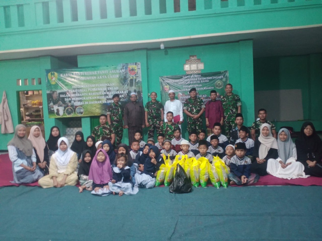 Hadirnya TNI AD Pussenkav Berikan Harapan Baru Ponpes Yatim Piatu, dan Bantu Pembuatan Akta Lahir Anak-anak Yatim