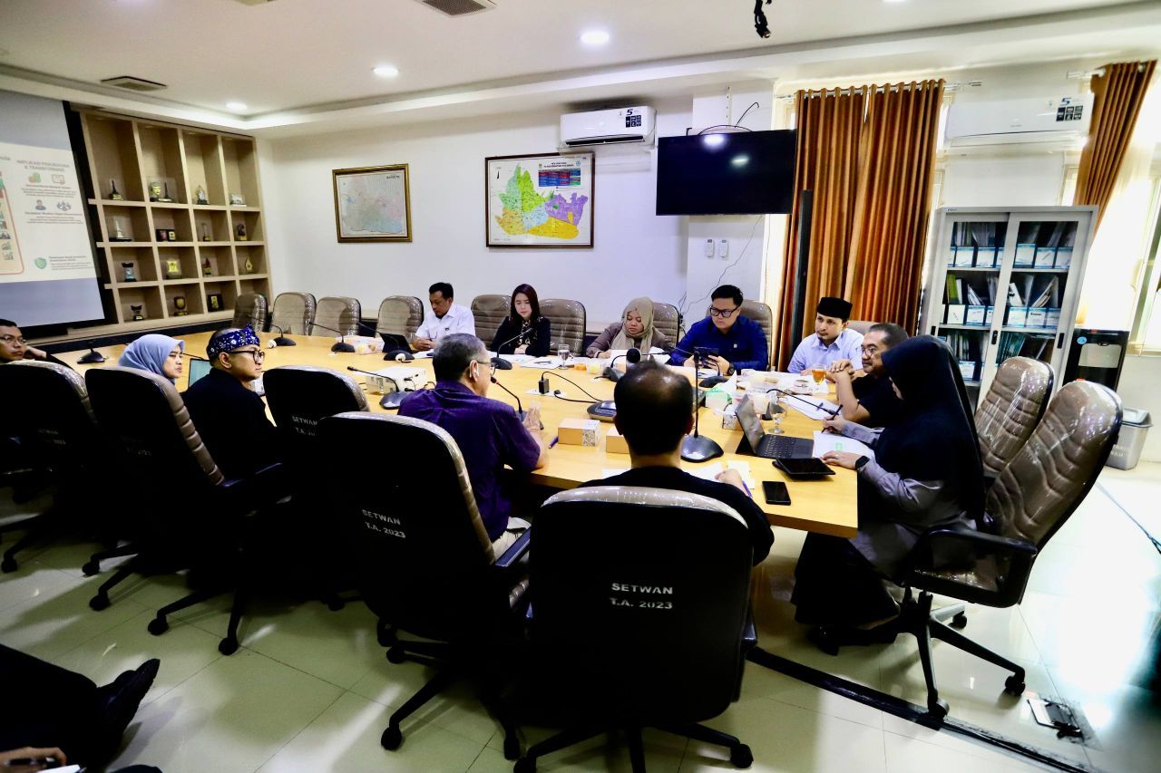 Komisi II Bahas Rencana Perubahan Status Perumda BPR Menjadi Perseroda