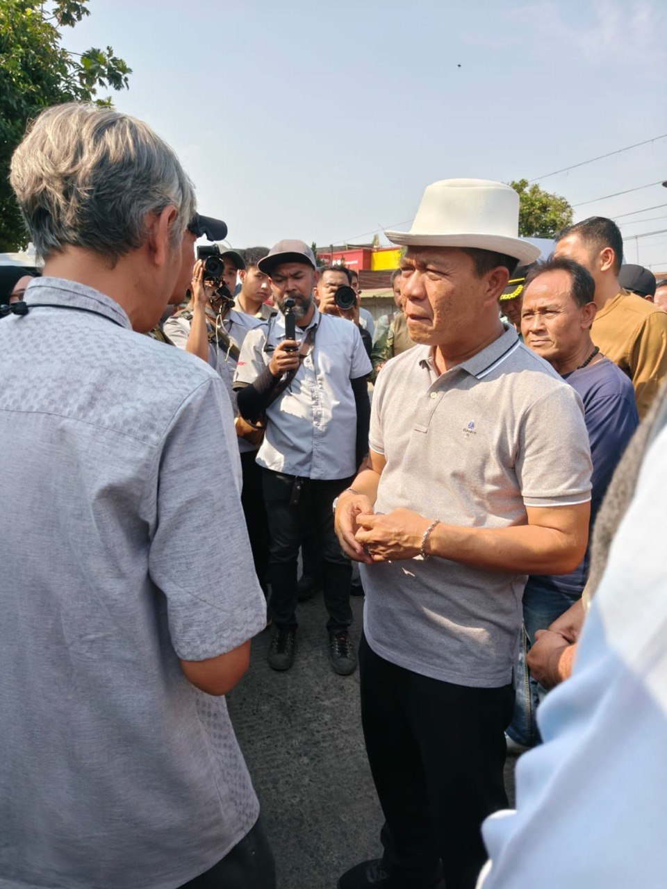 Tinjau Titik Rawan Banjir, KDS Siapkan Solusi Nyata Atasi Banjir Dayeuhkolot