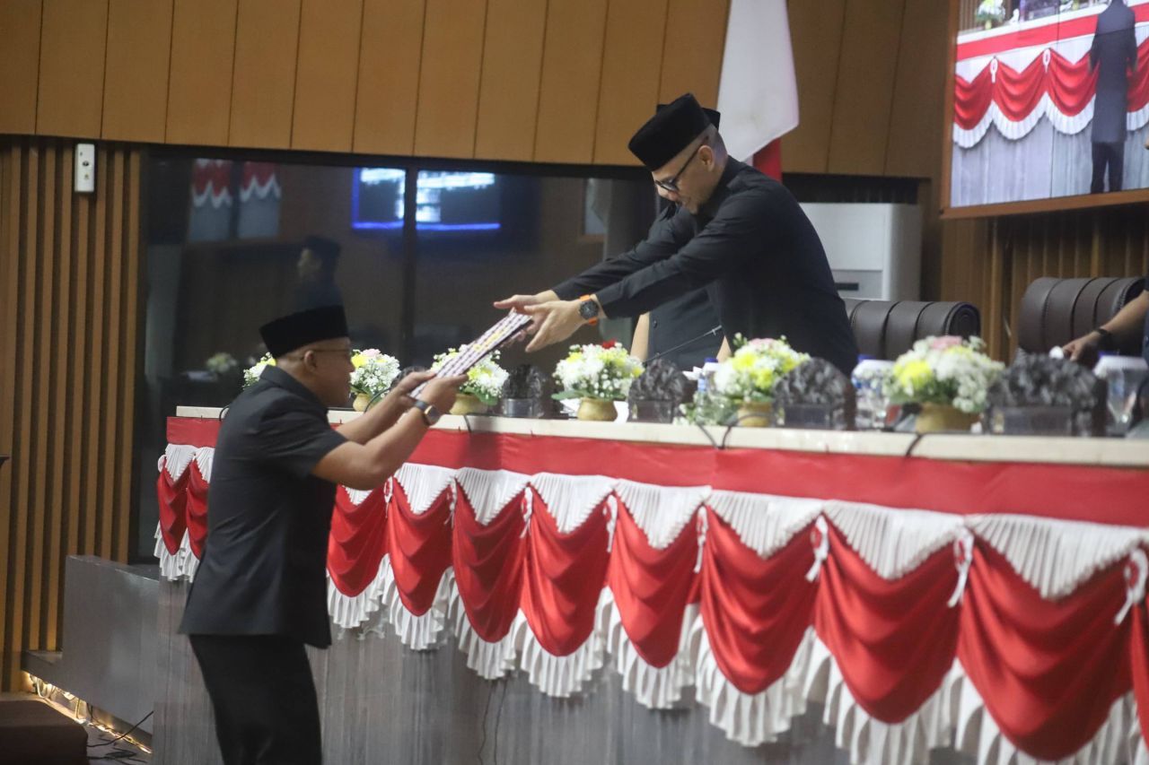 Fraksi Partai Gerindra Sampaikan Pandangan Umum bagi 3 Raperda Baru Usulan Pemerintah Kota Bandung