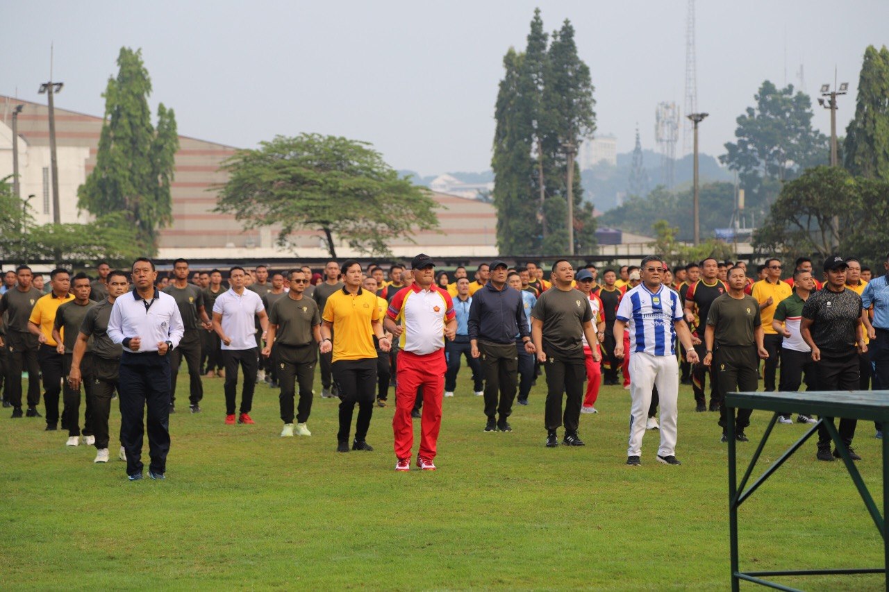 Olahraga Bersama TNI-Polri dan Forkopimda Perkuat Sinergitas di Wilayah Kogartap II/Bandung.