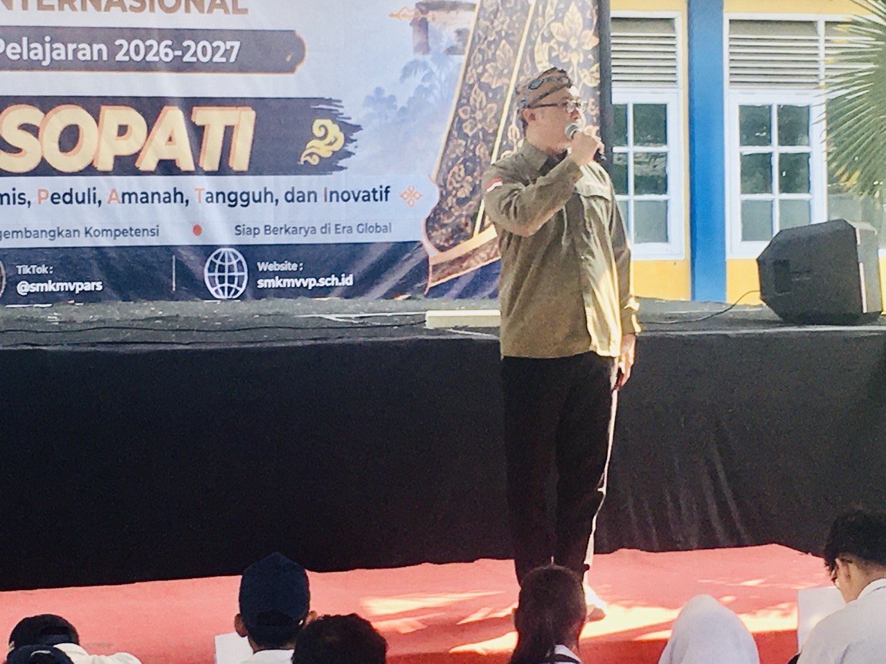 SMK MVP ARS Internasional Resmi Membuka Kegiatan MPLS