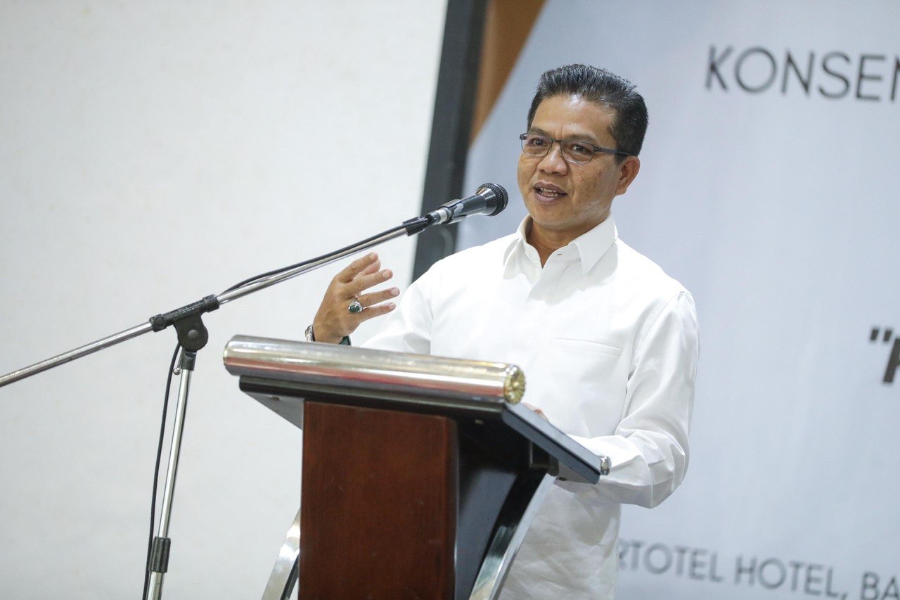 Dipuji Tak Terbang, Dicaci Tak Tumbang: Kiprah Kang DS Membangun Kabupaten Bandung