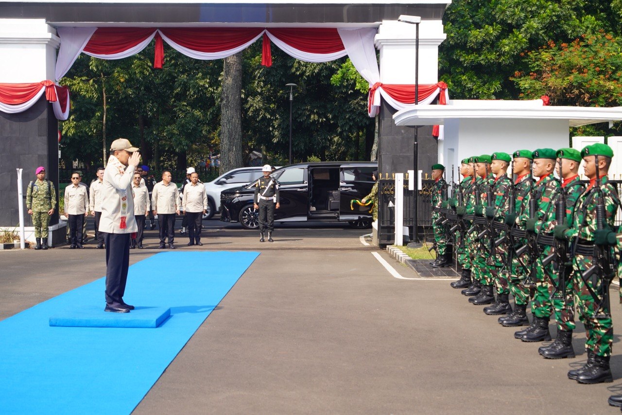 Menkopolkam Kunjungi Makodam III/ Slw. pangdam Tegaskan perkuat Sinergi Menjaga stabilitas Nasional