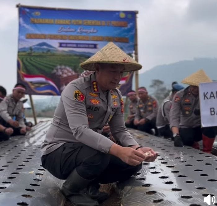 Polresta Bandung Dukung Penanaman Bawang Putih Serentak 2026