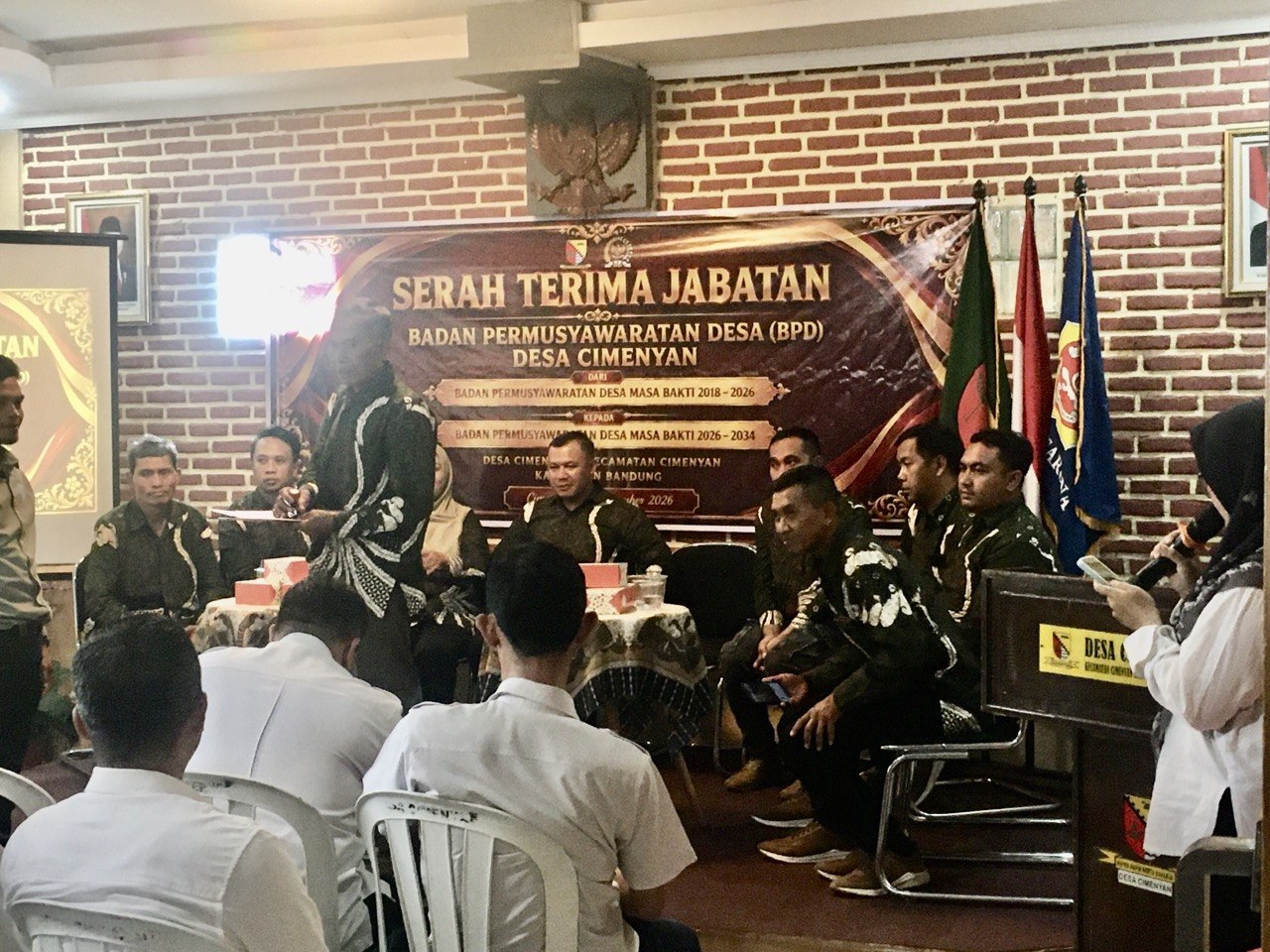 Sebagai Wujud Kesinambungan Desa Cimenyan Melaksanakan Kegiatan Sertijab Ketua BPD