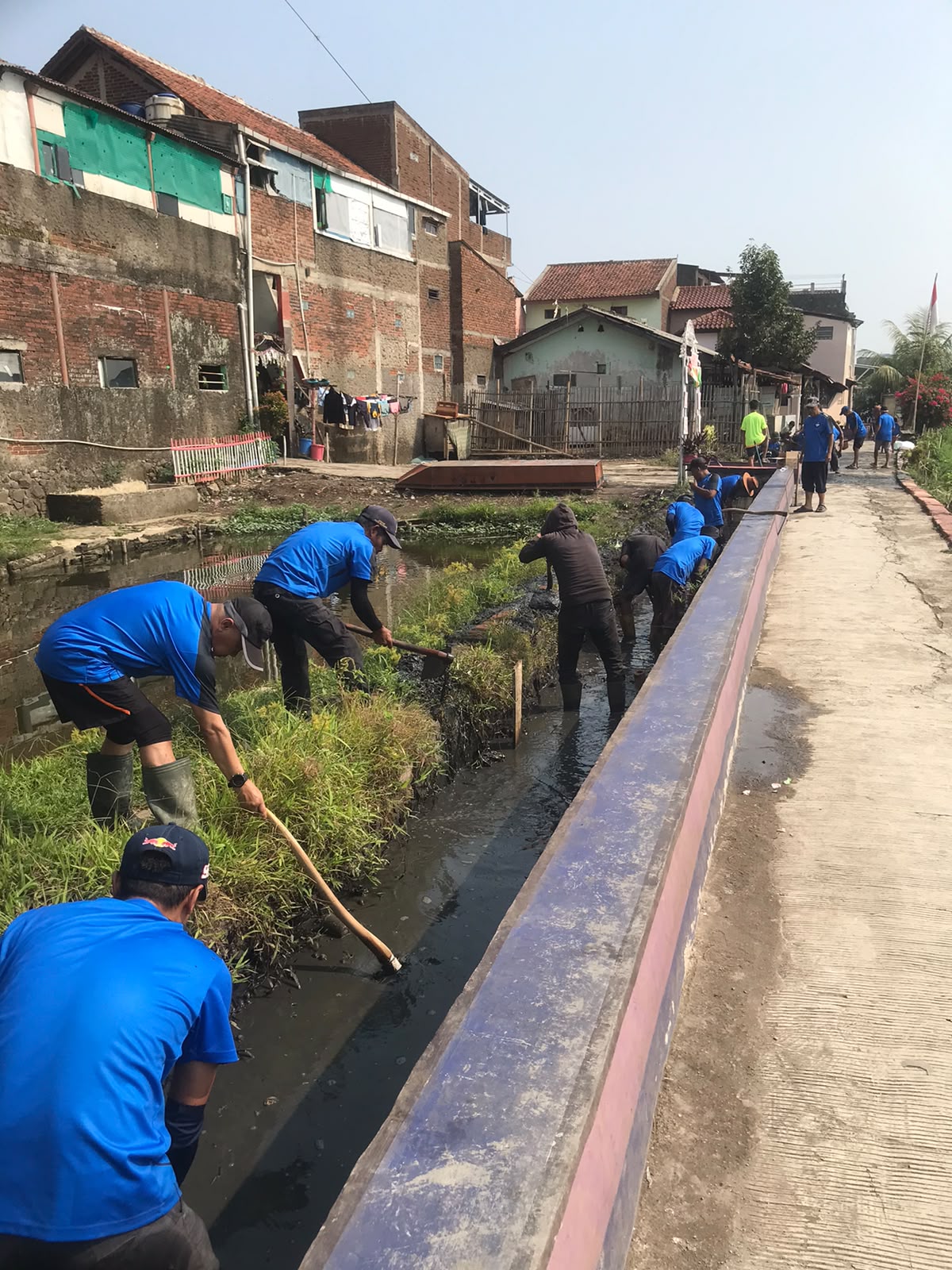 Tekan Risiko Banjir! Kolaborasi Pentahelix Dayeuhkolot, PRIMA, MUI & Warga di RW 16 Citeureup