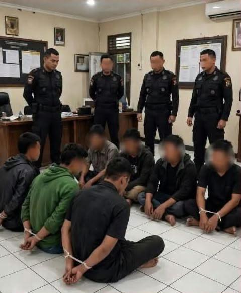 Merinding Brimob Muda Asal Garut Lumpuhkan 7 Penjahat Dengan Tangan Kosong