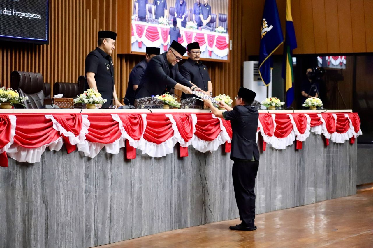 Berikut Pandangan Umum Fraksi PSI bagi 4 Raperda Baru Usulan Wali Kota